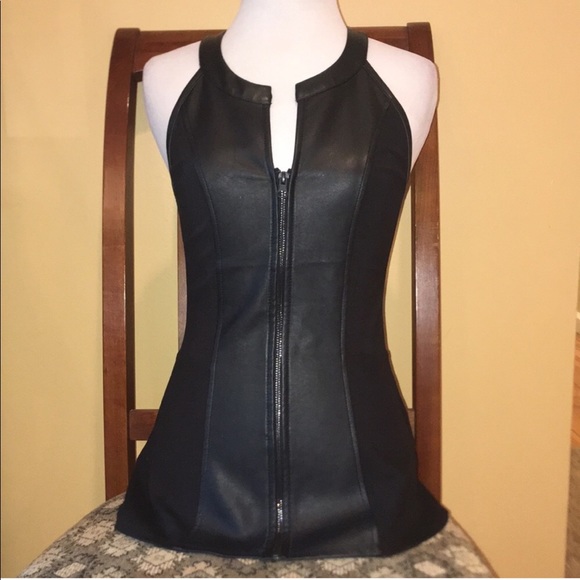 VENUS Tops - VENUS BLACK FAUX LEATHER ZIP-UP PEPLUM